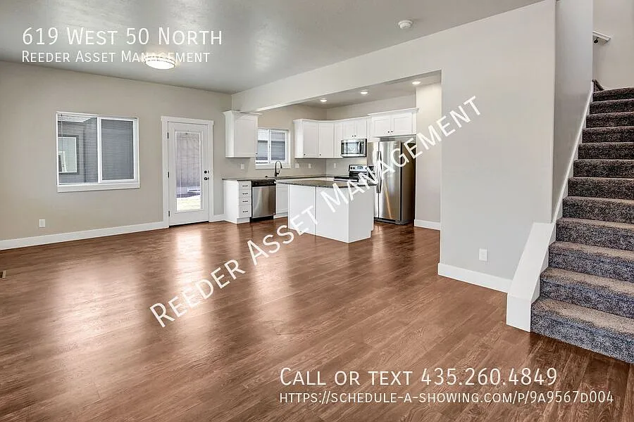 Welcome to this charming 3 bedroom, 2.5 bathroom home in Hyrum — Photo 2