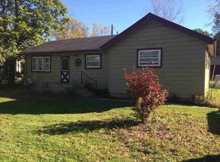 21265 Waltz Rd, New Boston, MI 48164