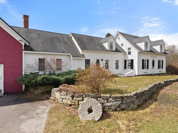 96 Weymouth Road, Morrill, ME 04952