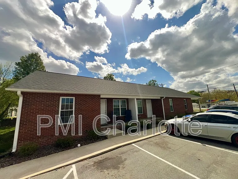 729 Fisher Ferry St #E — Photo 12