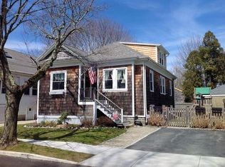 72 Elm Ave, Fairhaven, MA 02719
