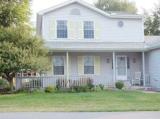 9312 Maple Ln, Belle Center, OH 43310