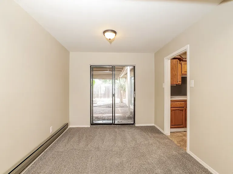 290 Bart Ave — Photo 7
