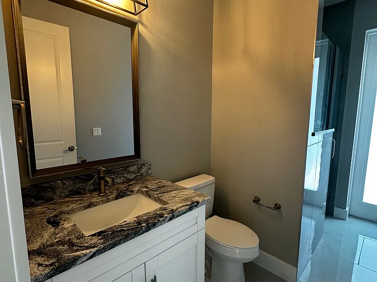 505 SW 15th Ter — Photo 10