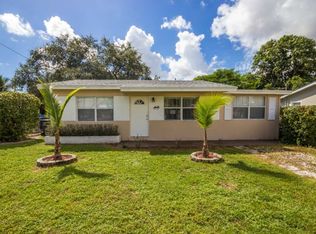 6770 Lee St, Hollywood, FL 33024