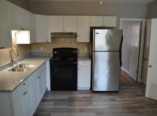 401 Davis St #1, Oakville, CT 06779