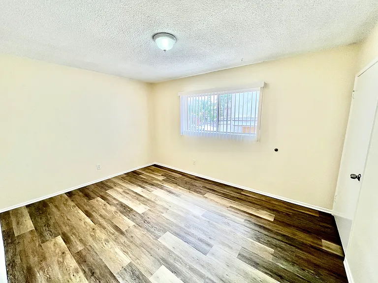 4441 W 134th St #F — Photo 20