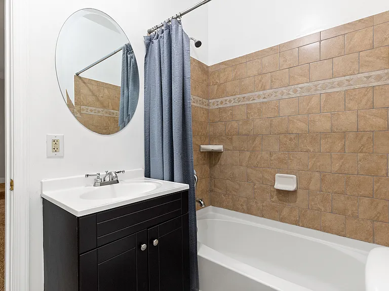 219 P St NW #1 — Photo 19