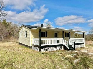 360 Helton Acres Rd, Burnside, KY 42519
