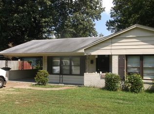 4426 Quince Rd, Memphis, TN 38117