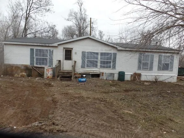 N2412 N Lakeview Ave, Endeavor, WI 53930