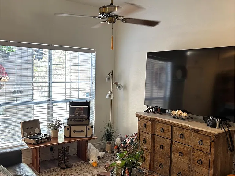 30 Oak Villa Rd — Photo 6