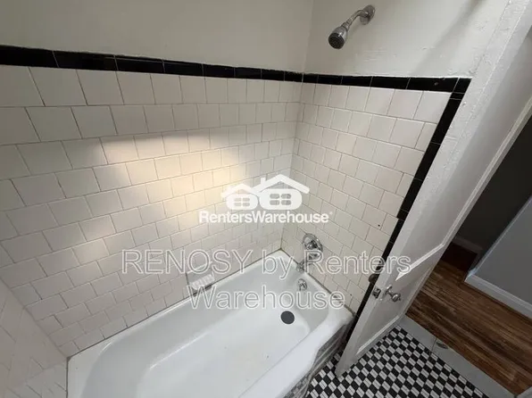 1038 Iris Ave, Baltimore, MD 21205