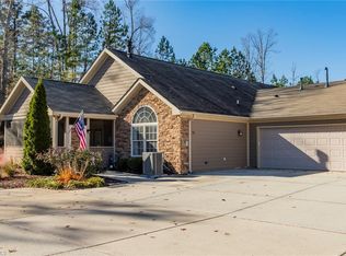 33 Pitlockry Pl, Greensboro, NC 27407