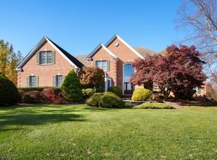 7 Silver Maple Ct, Montgomery Twp., NJ 08502