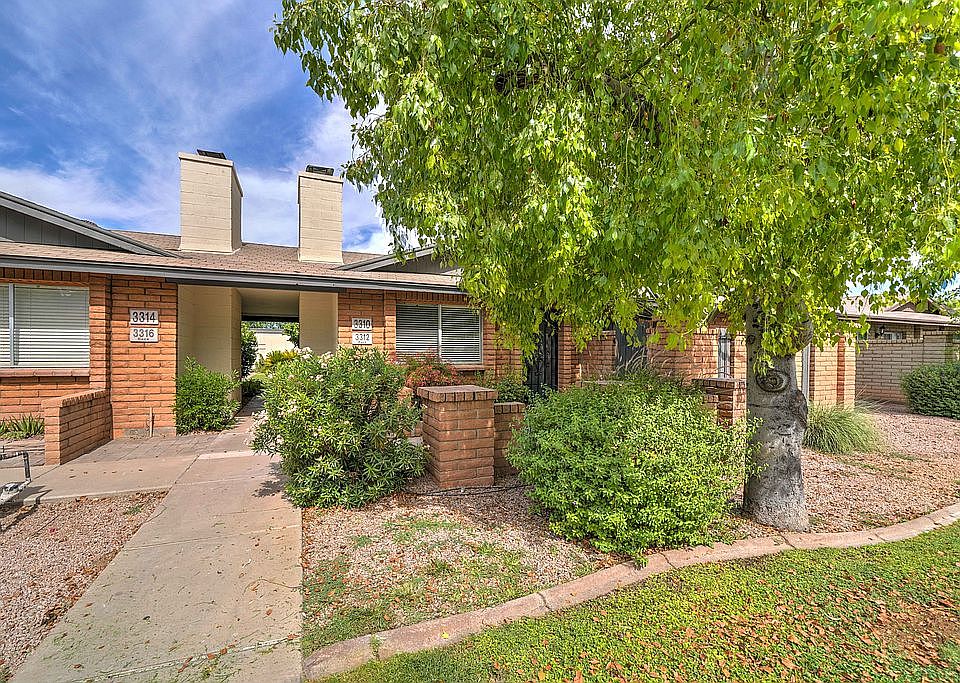 1st image of 3310 S Parkside Dr