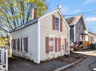 15 Morris St, Fitchburg, MA 01420