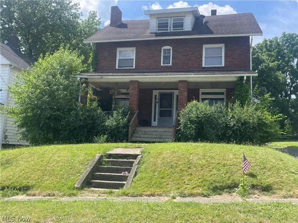 52 Sexton St, Struthers, OH 44471
