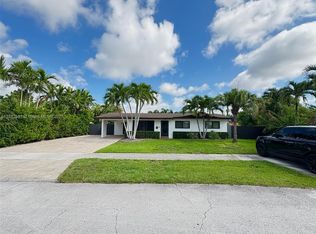 10431 SW 54th St, Miami, FL 33165