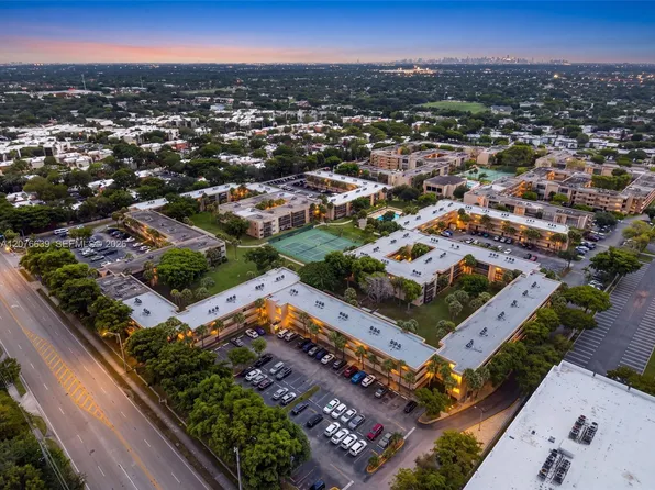 8415 SW 107th Ave APT 143W, Miami, FL 33173