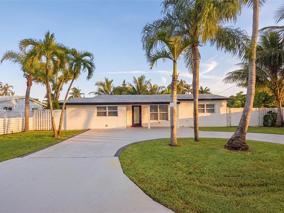 1st image of 4540 SW 28th Ter