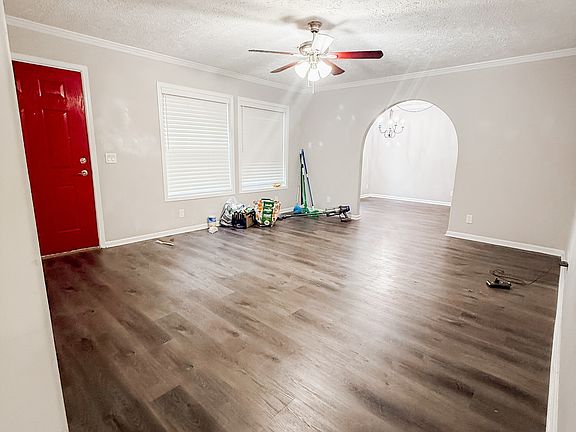 5th image of 106 Dolly Dr
