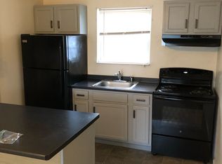 21 Thomas Ave APT 4, Buzzards Bay, MA 02532