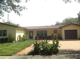 5730 Harrison St, Hollywood, FL 33023