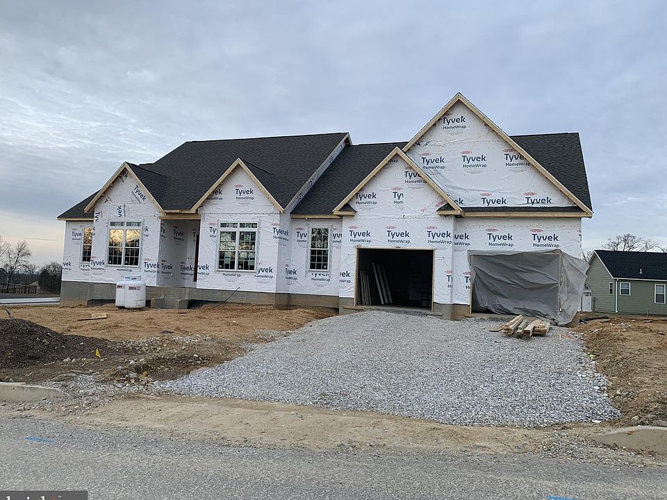 2nd image of 120 Quartz Ridge Rd #34
