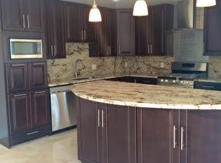 106 Sea Horse Ln, Jupiter, FL 33477