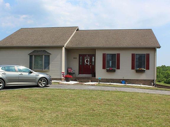3rd image of 8001 Marshall Dr