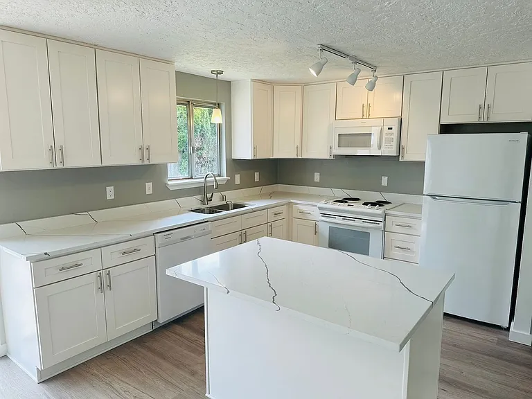 122 Gun Club Rd — Photo 3