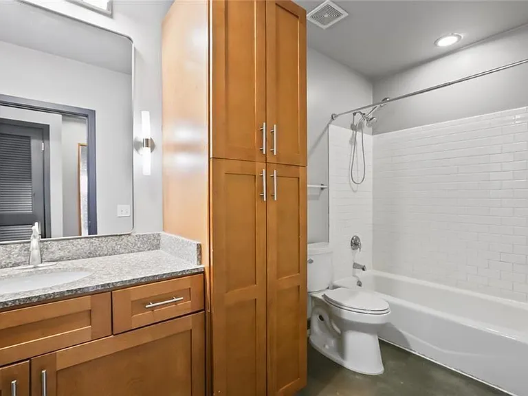 620 Glen Iris Dr NE #501 — Photo 9