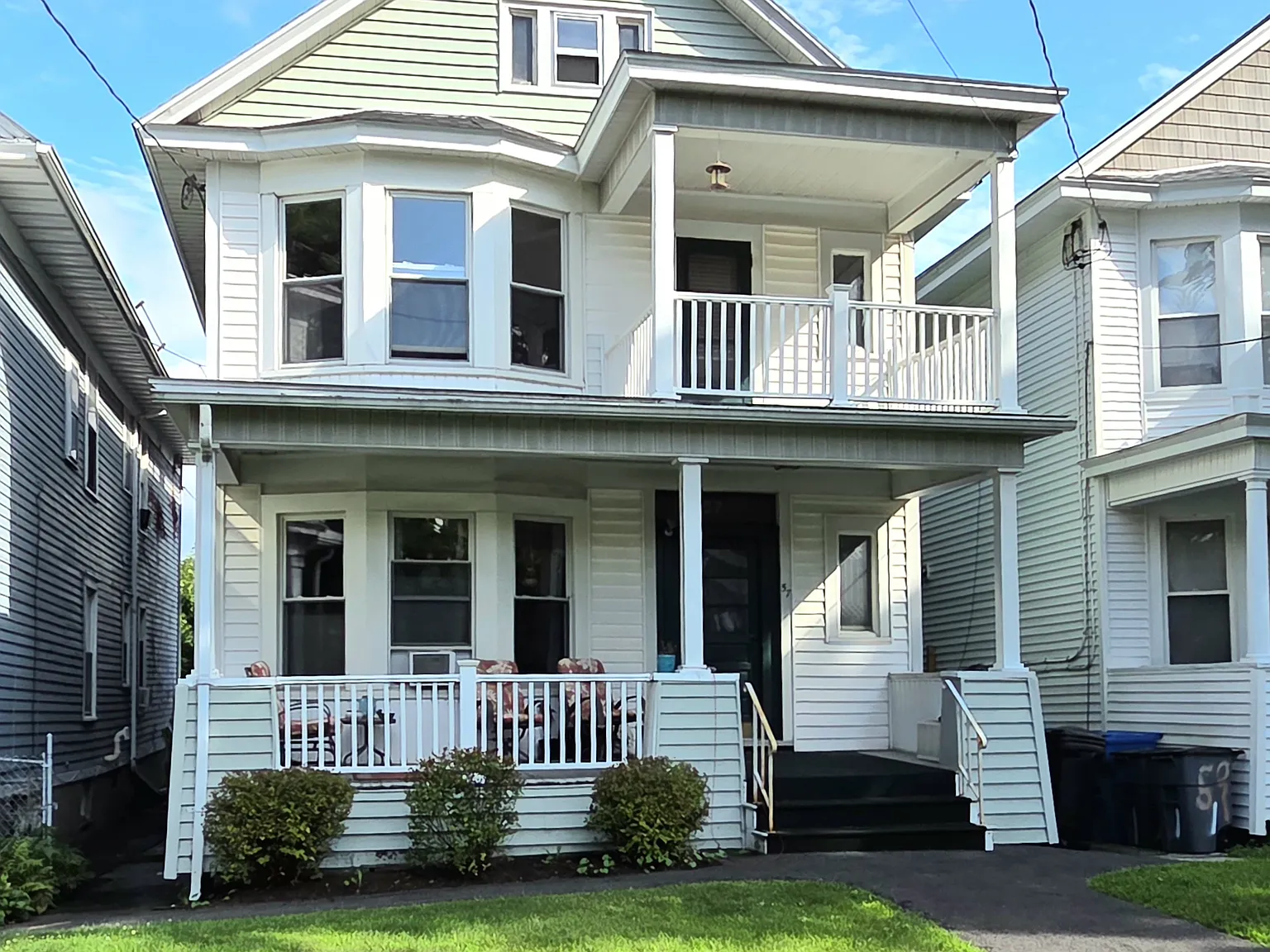 2 bed, 1150 sqft, $1,650 — Photo 1