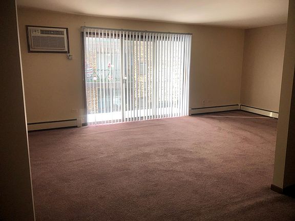 2nd image of 5704 S Archer Ave S #2B