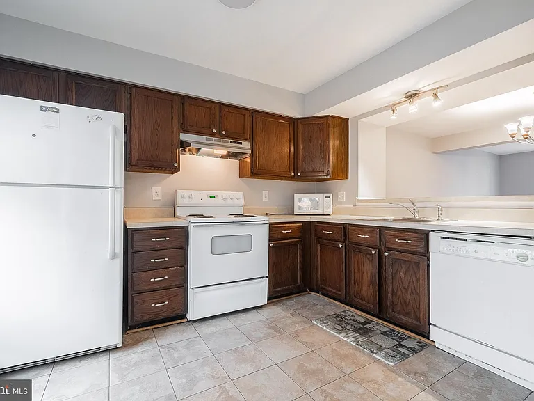 8525 Gambel Oak Dr — Photo 11
