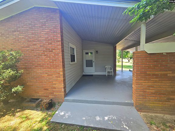 3rd image of 2021 Morninglo Ln