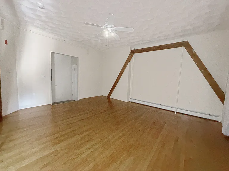 55 Beach St #1B2 — Photo 7