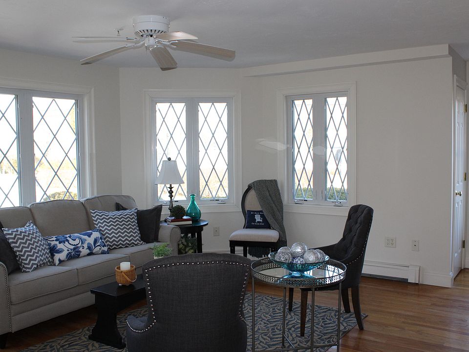 403 Lower County Rd, Harwich Port, MA 02646 Zillow