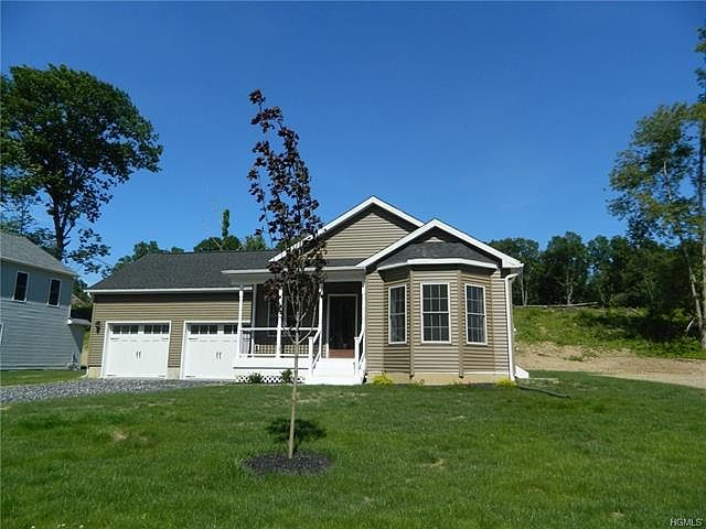 1st image of 11 Wildwood Dr