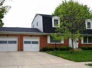 3800 Santa Maria Dr, Grove City, OH
