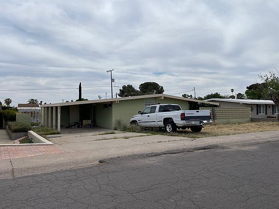3rd image of 915 W 5th Ave
