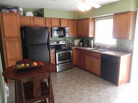 Eat in Kitchen