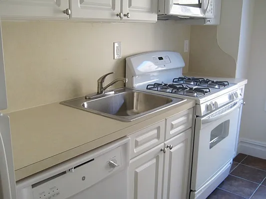 Rented by Rita S Citrin, LREB | media 1