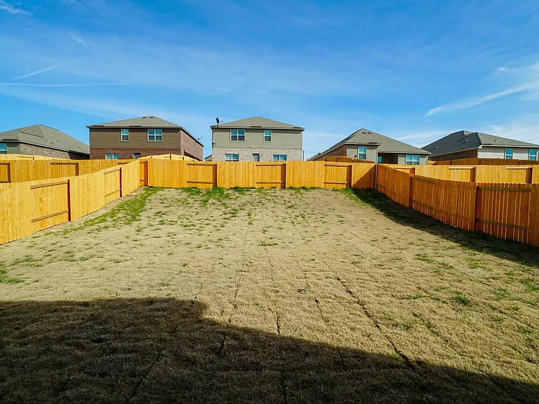 5308 Songbird Trl — Photo 28
