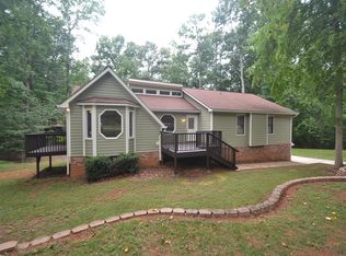 157 Bramble Oak Dr, Woodstock, GA 30188