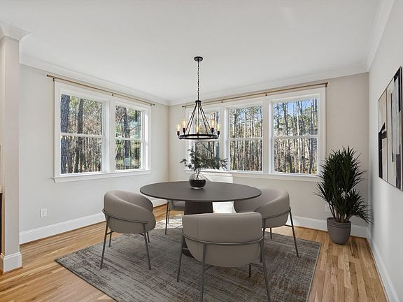 4th image of 4706 Highview Pl