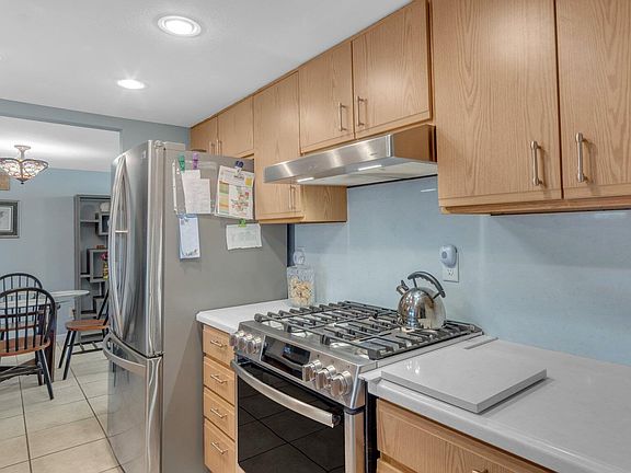 4th image of 14631 N 35TH Drive