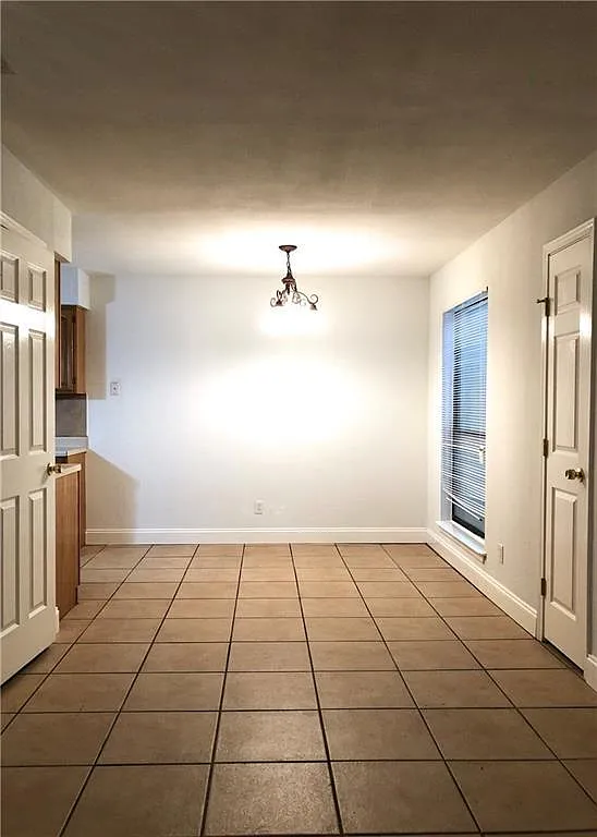 2 bed, 1.5 bath, 955 sqft, $1,195 — Photo 3