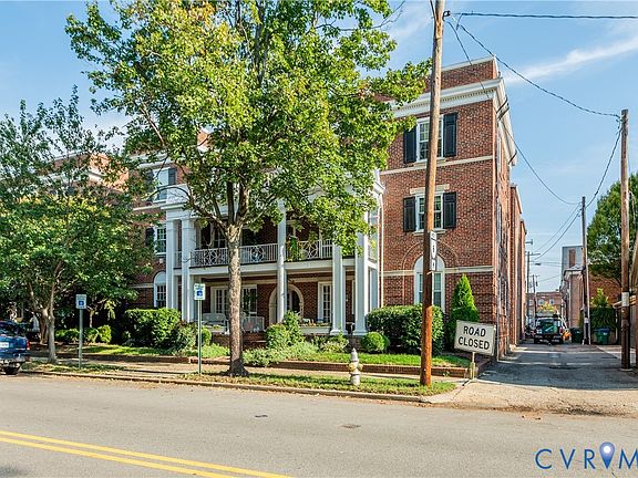 3rd image of 2810 Kensington Ave Unit 9